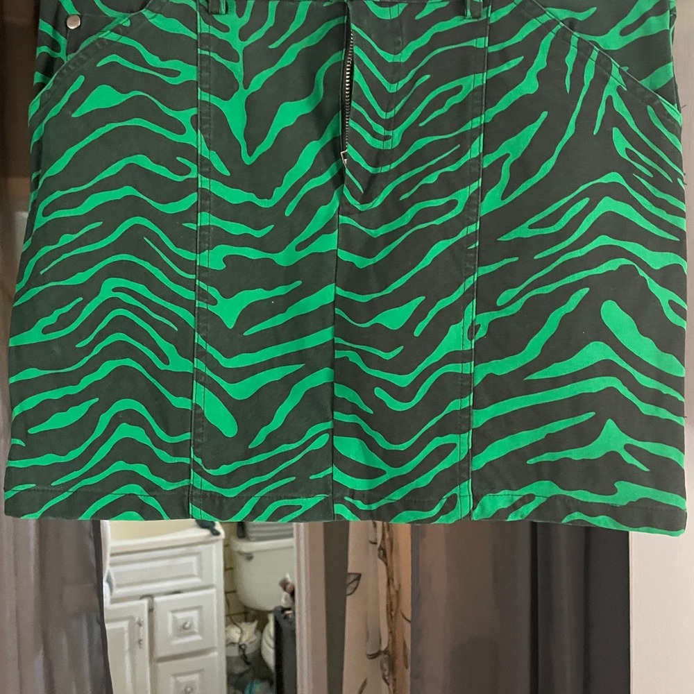 Zebra skirt